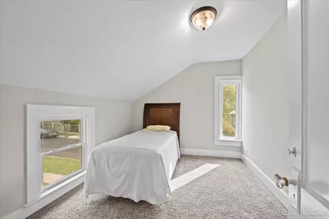 218 Forest Ave, Aurora, IL 60505 photo 16