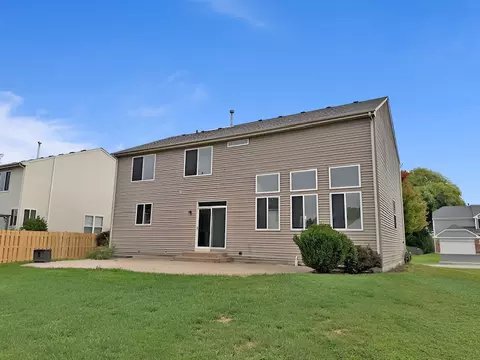 Exterior - 782 Cameron Dr, Antioch, IL 60002 photo 7 of 7