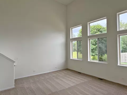 Living - 782 Cameron Dr, Antioch, IL 60002 photo 2 of 7