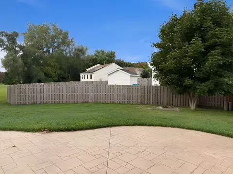 Exterior - 782 Cameron Dr, Antioch, IL 60002 photo 4 of 7