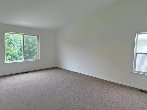 Living - 782 Cameron Dr, Antioch, IL 60002 photo 7 of 7