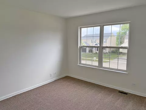 Bedroom - 782 Cameron Dr, Antioch, IL 60002 photo 3 of 7