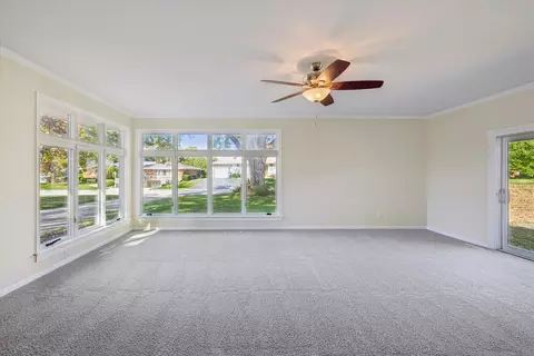Living - 3703 W High St, Mchenry, IL 60050 photo 3 of 5