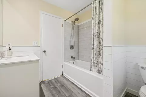 Bath - 3703 W High St, Mchenry, IL 60050 photo 1 of 2