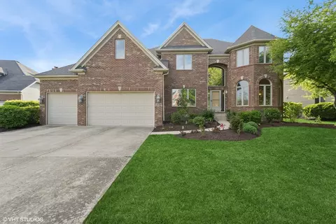 25738 Sunnymere Dr, Plainfield, IL 60585