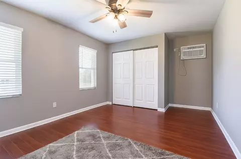Bedroom - 615 Cartwright Trl, Mchenry, IL 60050 photo 4 of 5
