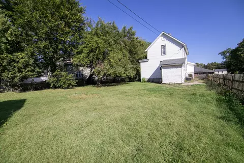 Exterior - 1179 S 4th Ave, Kankakee, IL 60901 photo 2 of 3