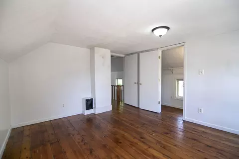 Bedroom - 1179 S 4th Ave, Kankakee, IL 60901 photo 2 of 4