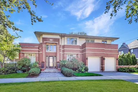 1044 N Knight Ave, Park Ridge, IL 60068