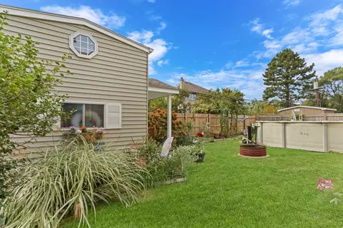 8528 Lorel Ave, Burbank, IL 60459 photo 32