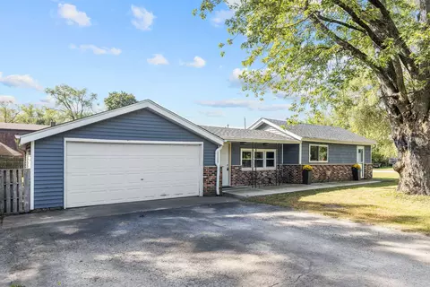 21741 W Grand Ave, Wilmington, IL 60481