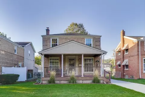 7805 W Farragut Ave, Chicago, IL 60656