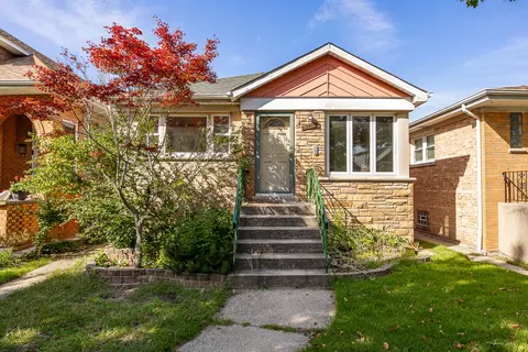 5334 N Melvina Ave, Chicago, IL 60630