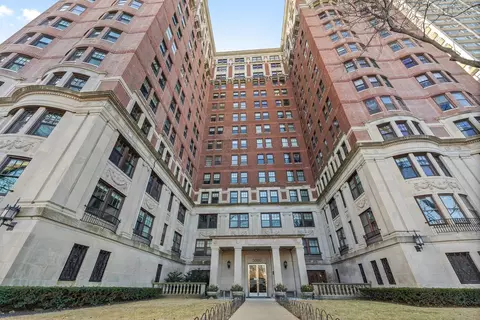 5000 N Marine Dr #12D, Chicago, IL 60640
