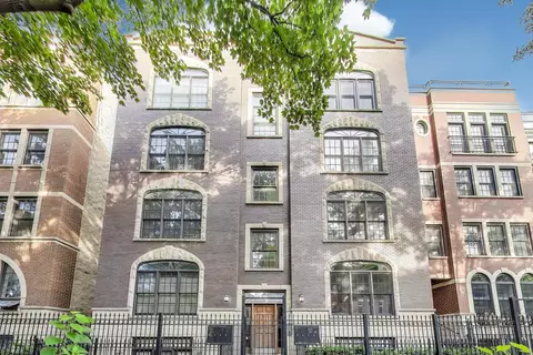 1523 N Cleveland Ave #2S, Chicago, IL 60610