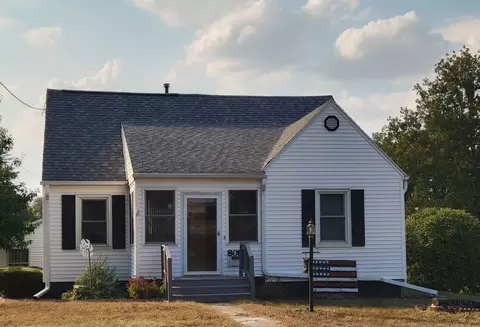 808 Locust St, Prophetstown, IL 61277