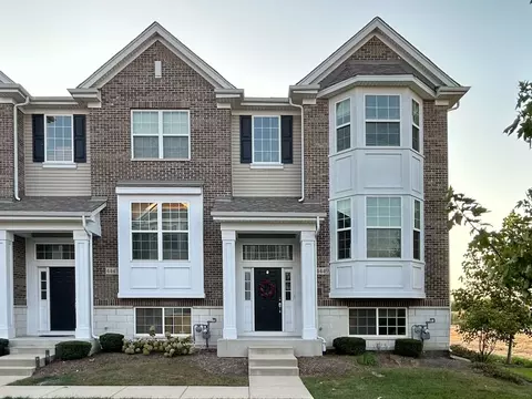 4449 Monroe Ct, Naperville, IL 60564
