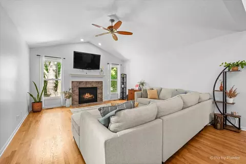 Living - 1306 Dancing Bear Ln, Elgin, IL 60120 photo 1 of 2