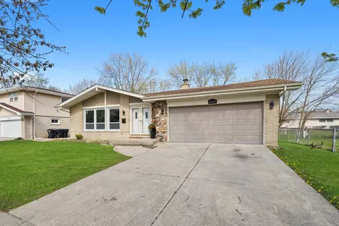 16465 Woodlawn East Ave, South Holland, IL 60473