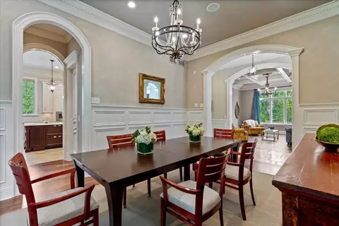 Dining - 121 Hogarth Ln, Glencoe, IL 60022 photo 6 of 9