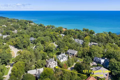 View/Area - 121 Hogarth Ln, Glencoe, IL 60022 photo 1 of 5