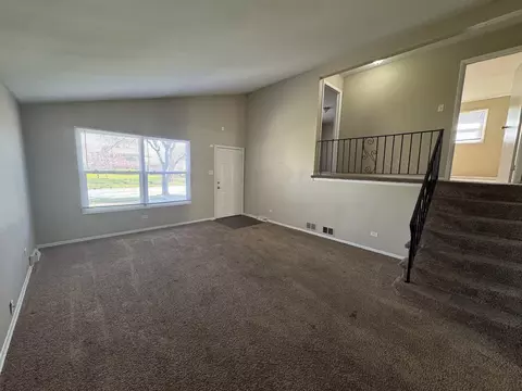 Living - 6021 Spring Ln, Matteson, IL 60443 photo 1 of 2