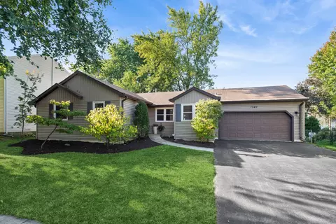 1340 Auburn Ave, Naperville, IL 60565