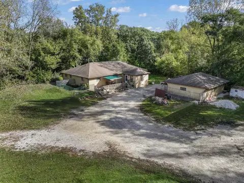 12290 233rd Ave, Trevor, WI 53179