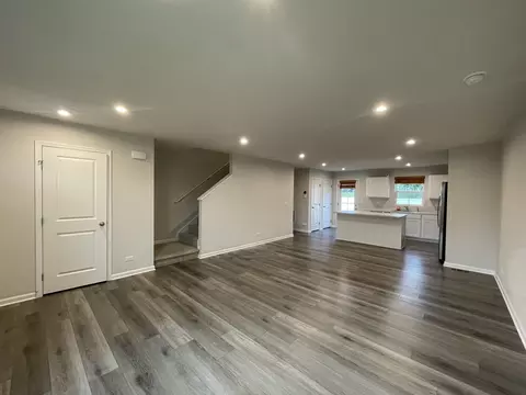 Living - 2702 Deer Crossing Dr, Plainfield, IL 60586 photo 1 of 1