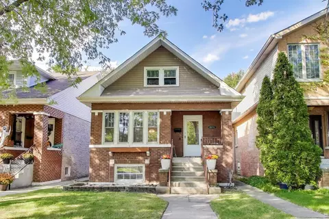 4674 N Leclaire Ave, Chicago, IL 60630