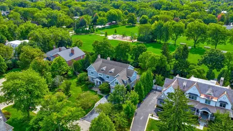Undisclosed, Winnetka, IL 60093 photo 57