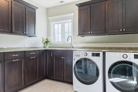 Undisclosed, Winnetka, IL 60093 photo 43
