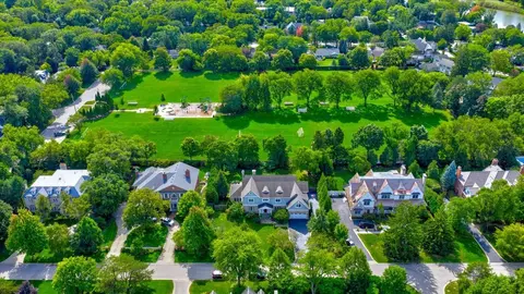 Undisclosed, Winnetka, IL 60093 photo 58