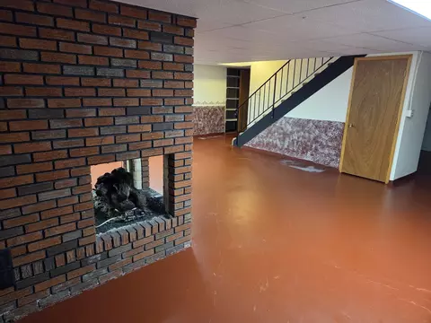 Living - 205 Briar Ln, Morris, IL 60450 photo 7 of 7