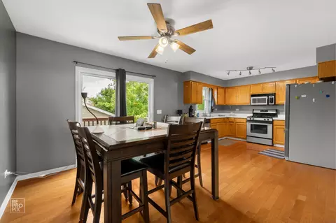 Dining - 6911 Astoria Dr, Plainfield, IL 60586 photo 1 of 1