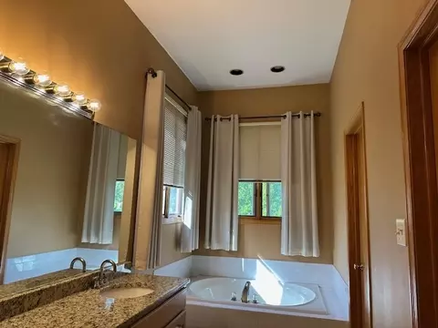 Bath - Undisclosed, Matteson, IL 60443 photo 6 of 19