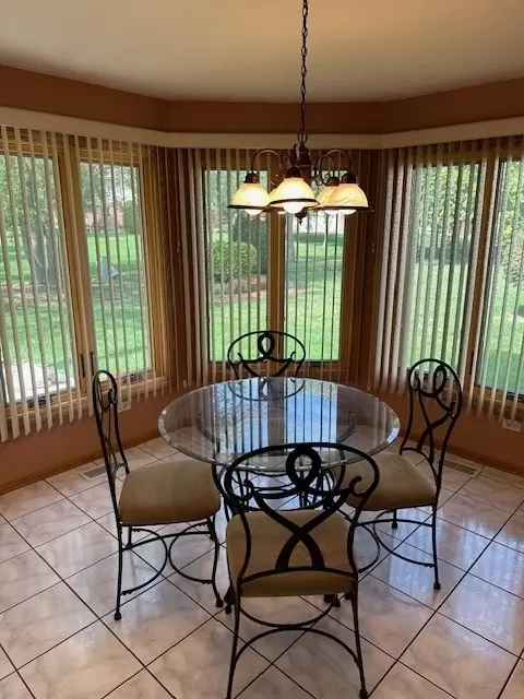 Dining - Undisclosed, Matteson, IL 60443 photo 8 of 8