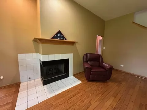 Living - Undisclosed, Matteson, IL 60443 photo 14 of 14