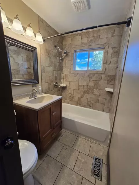 Bath - 3107 Union Ave, Steger, IL 60475 photo 1 of 2