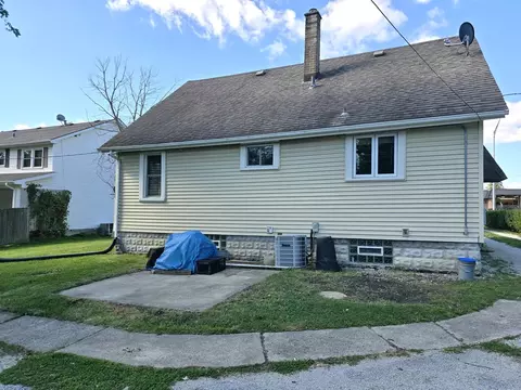 Exterior - 3107 Union Ave, Steger, IL 60475 photo 5 of 7