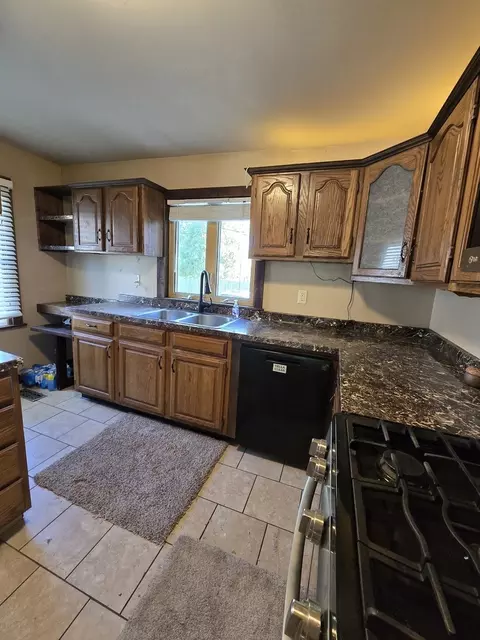 Kitchen - 3107 Union Ave, Steger, IL 60475 photo 2 of 2