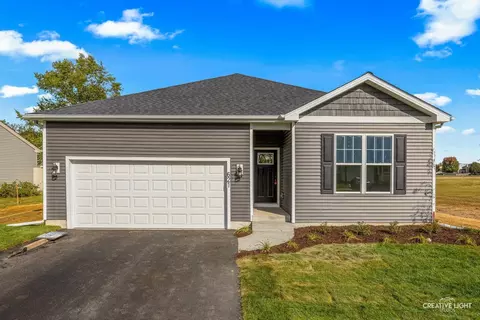 621 Stearn Dr, Genoa, IL 60135