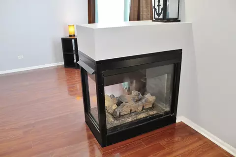 Living - 651 Chestnut Rdg, Minooka, IL 60447 photo 7 of 8