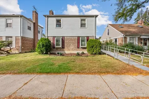 750 Bristol Ave, Westchester, IL 60154