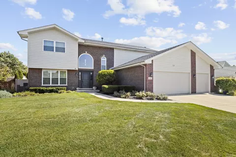 8025 Stonegate Dr, Tinley Park, IL 60487
