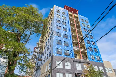 1122 W Catalpa Ave #712, Chicago, IL 60640