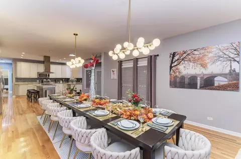 Dining - 420 Ford Ln, Bartlett, IL 60103 photo 6 of 11