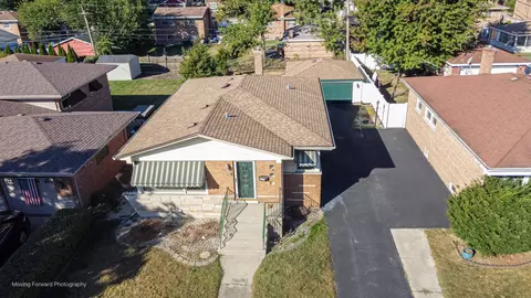 9520 S Kenton Ave, Oak Lawn, IL 60453