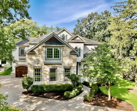 580 Greenwood Rd, Northbrook, IL 60062