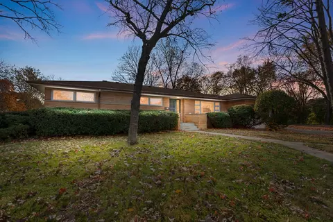 5400 Fair Elms Ave, Western Springs, IL 60558